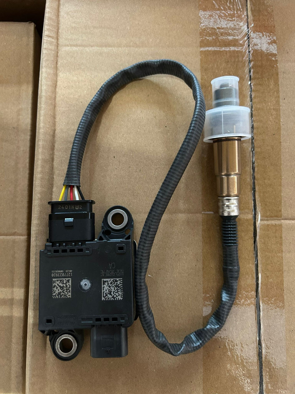 LR146855 - SENSOR - PARTICULATE MATTER DETECT - BEHIND THE SCR CATALYST - 2.0-L DIESEL - RANGE ROVER VELAR