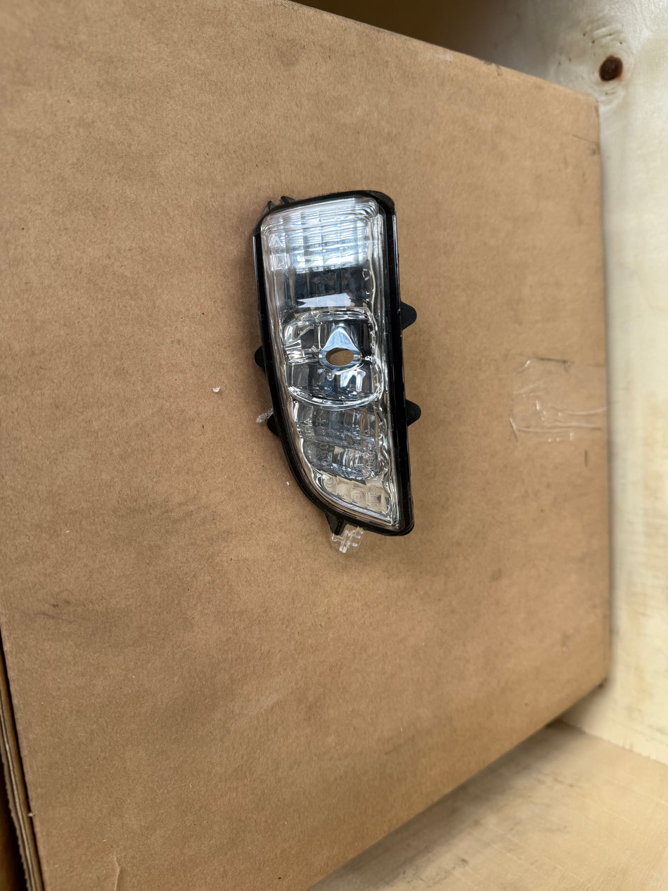 C2C37092 - Jaguar Lamp