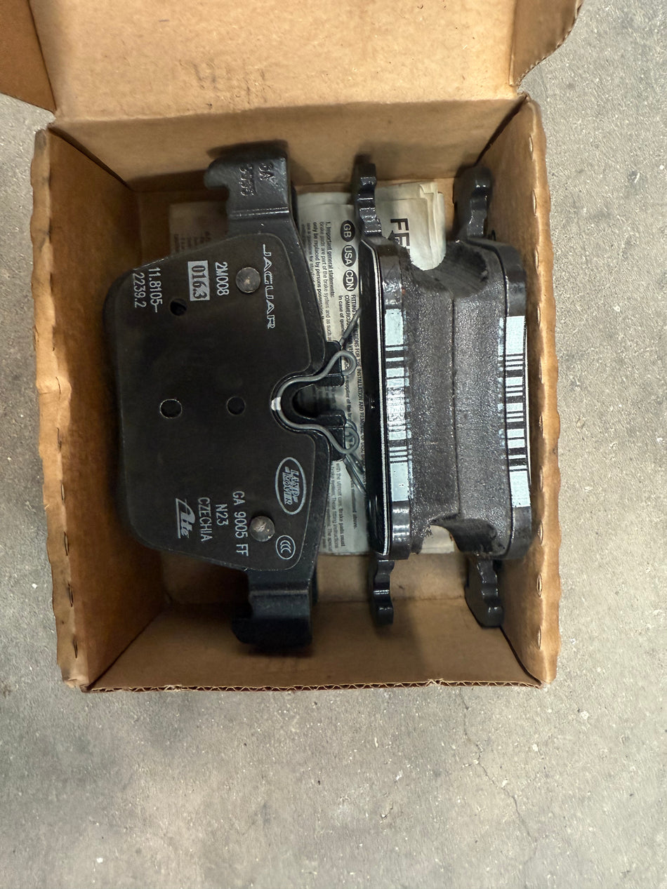 T2H53873 - Genuine Jaguar Brake Pad Axle Set - T2H53873