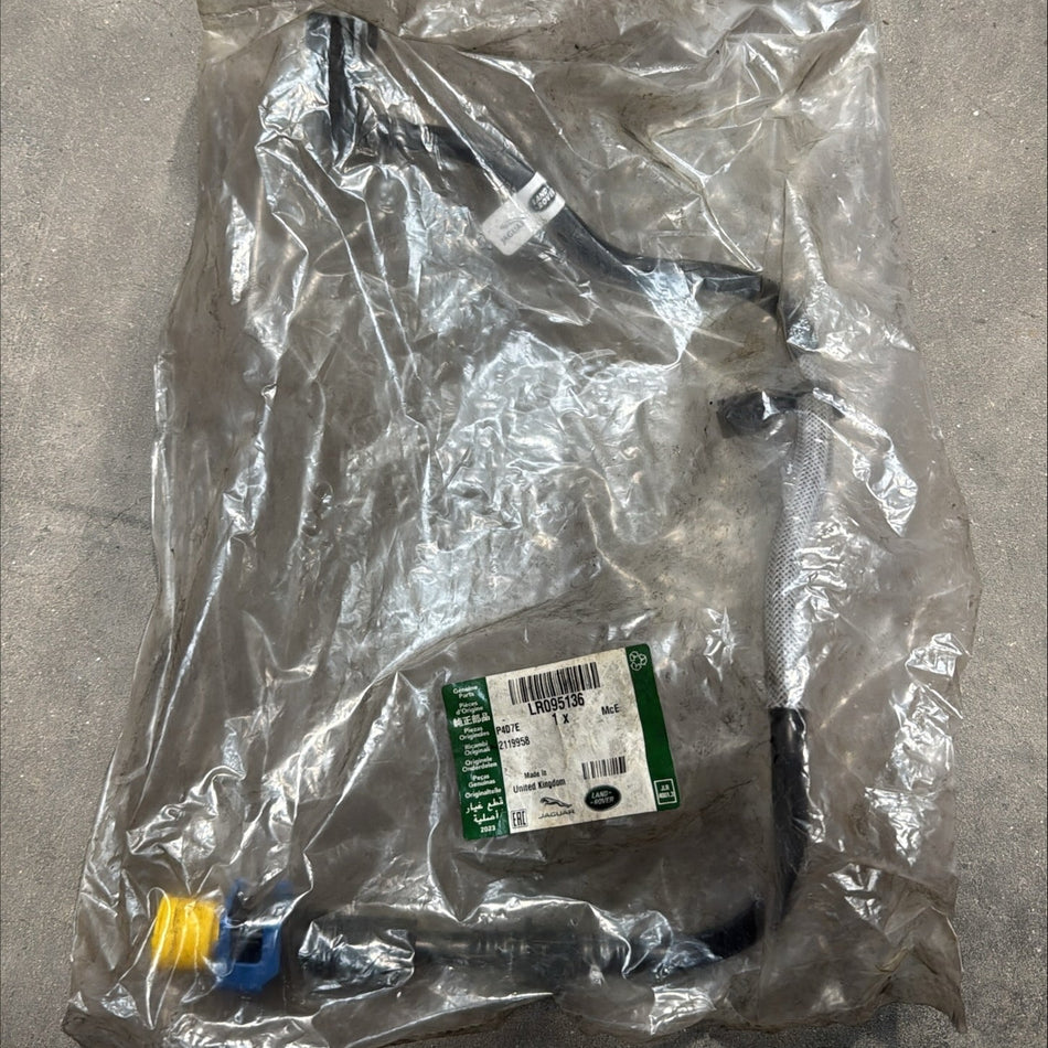 LR095136 - Land Rover Tube - Fuel Return
