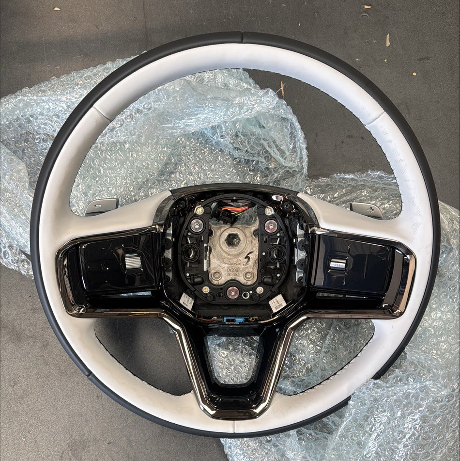 LR189228 - Steering Wheel - Land-Rover (628123500XPR)