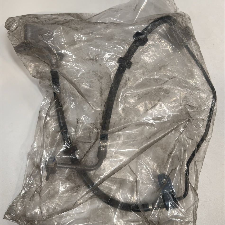 LR172644 - Right Hand Rear Brake Hose - Range Rover L405, Sport L494, Land Rover Defender 2020 & Discovery 5 - Includes Bracket to Calliper