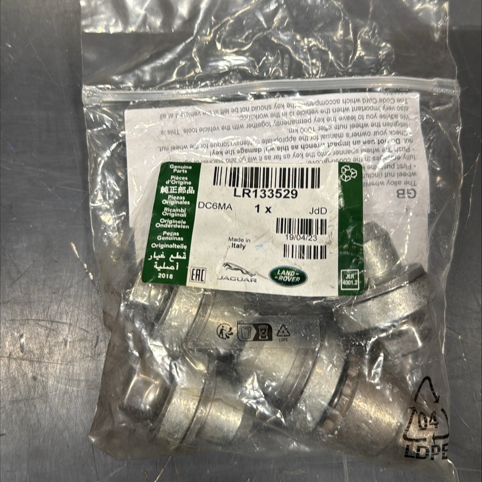 LR133529 - Locking Wheel Nut Set - All Range Rover 2006 Onwards, Range Rover Sport, Discovery 3, 4 & 5, Defender 2020