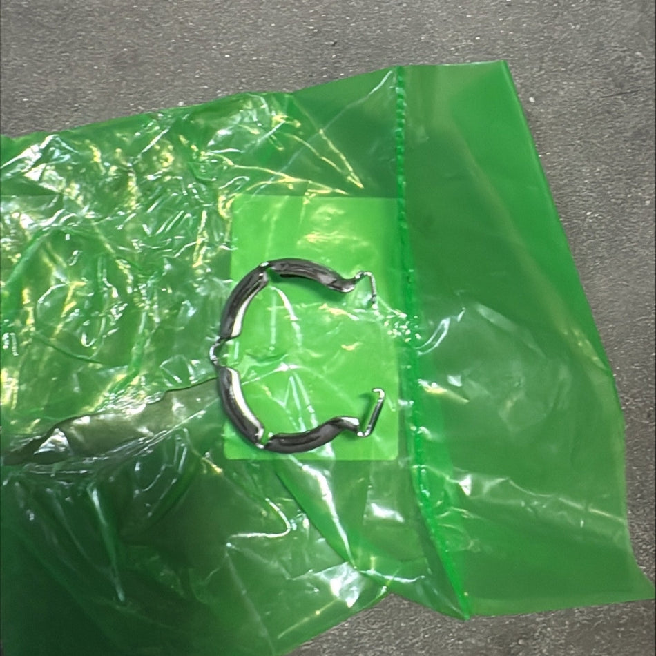 JDE34398 - Jaguar Clamp