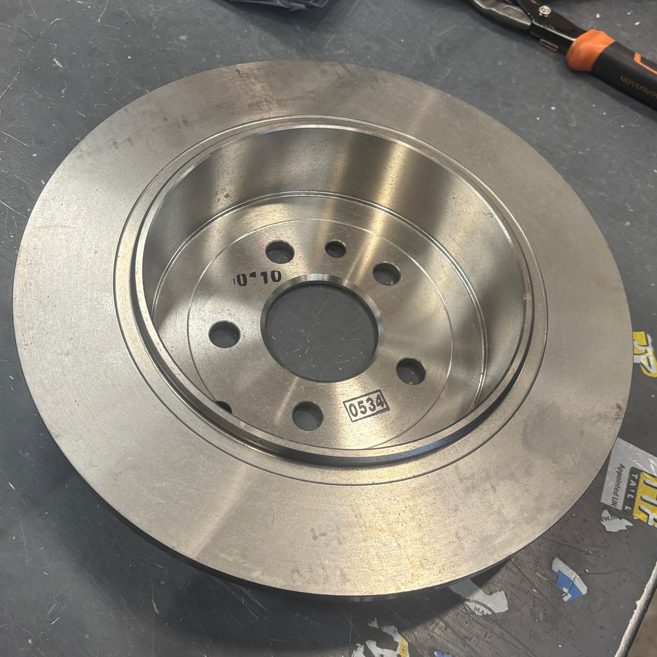 LR001018 - Land Rover Disc - Brake