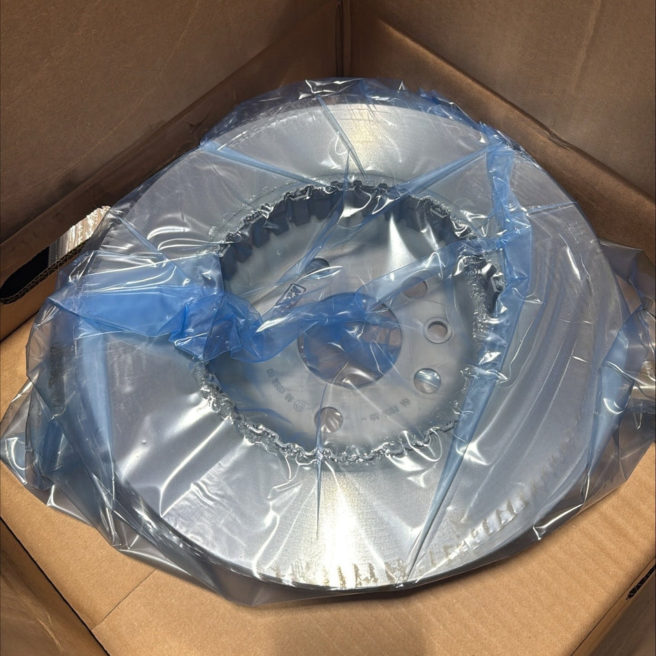 LR161918 - Pair of Rear Brake Discs - 300mm - For Range Rover Evoque Mk2 and Discovery Sport from 2019
