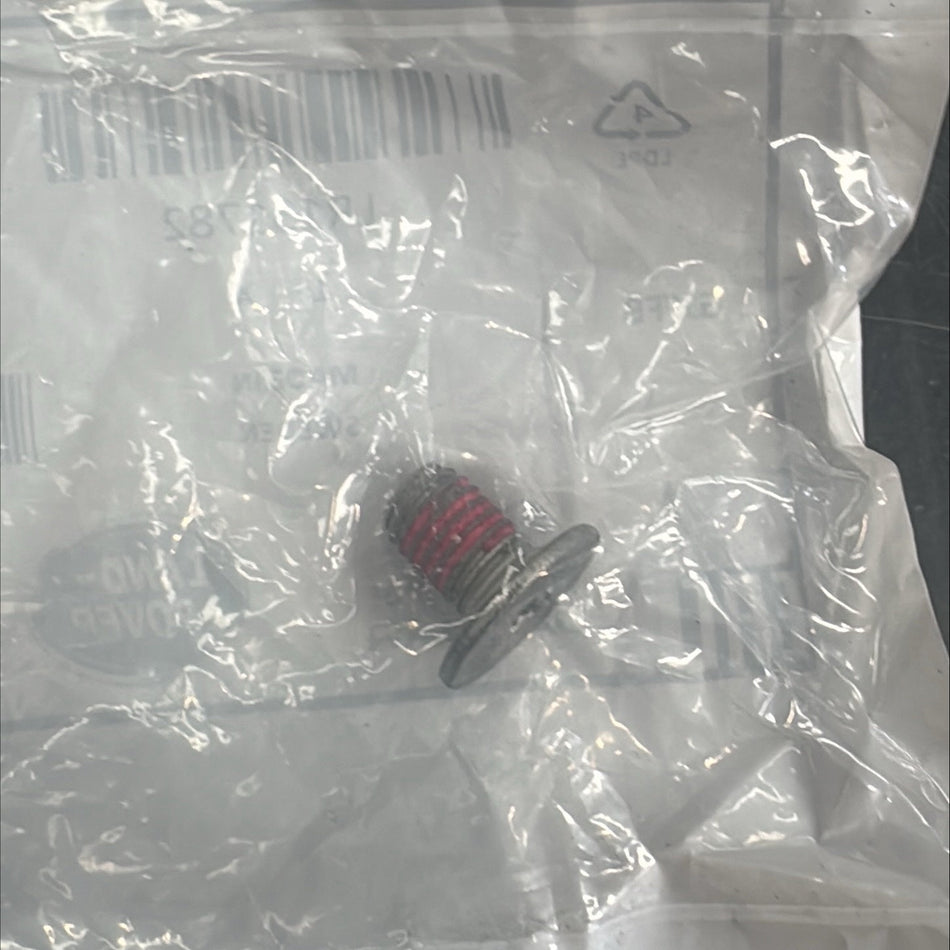 LR131782 - Land Rover Bolt